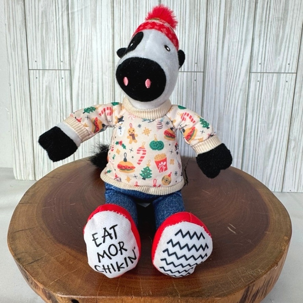 Chick-fil-A Plush Cow 2024 Holiday Christmas Sweater Eat Mor Chikin 1554WB